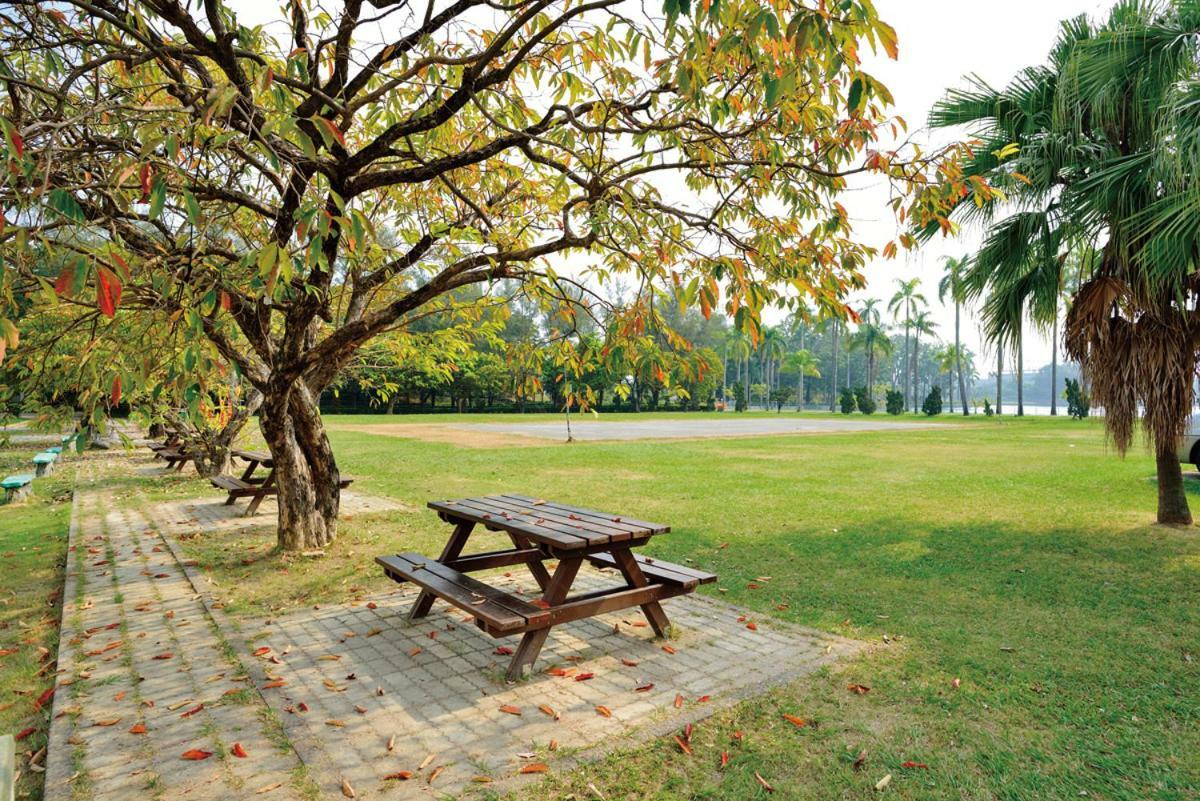 Chengching Lakefront Resort Kao-siung Exteriér fotografie